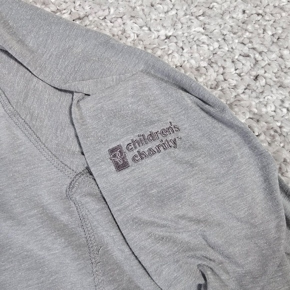 Travis Mathew Mens Shirt XL Gray 1/4 Zip Long‎ Sleeve Casual Logo Golf READ - Picture 6 of 12